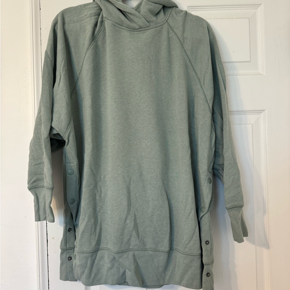 Aerie side button sweatshirt